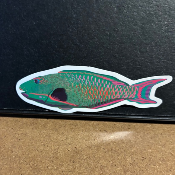 FISH STICKER - Picture 1 of 1